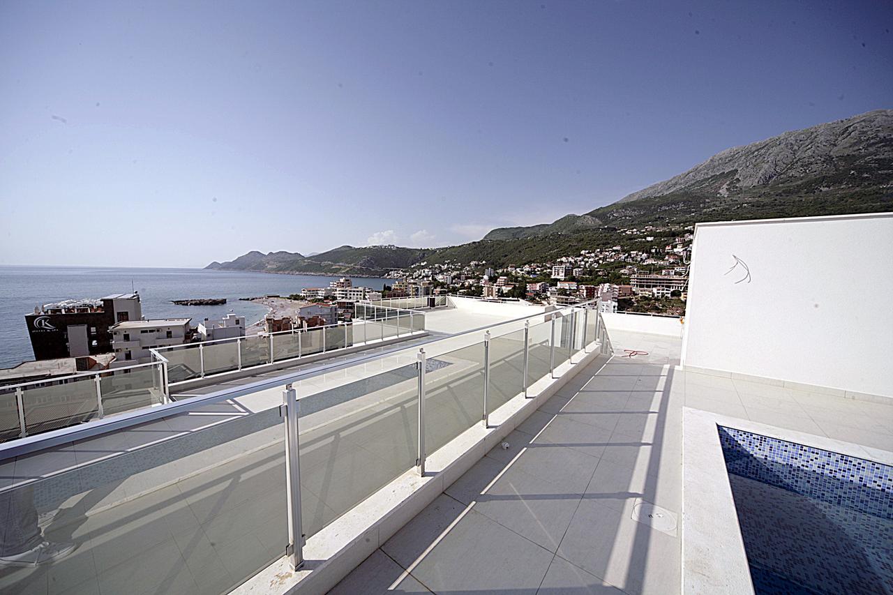 Sea Star Apartment Dobra Voda Εξωτερικό φωτογραφία