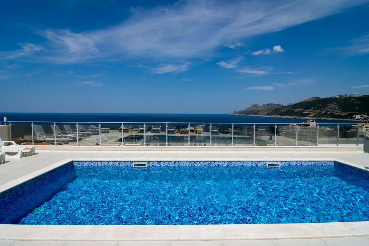 Sea Star Apartment Dobra Voda Εξωτερικό φωτογραφία